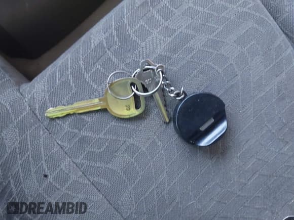 ✅ 2005 Chevrolet Colorado Z85 • VIN: 1GCDT198X58185237 • Лот: 43346179. Опубликован ранее на IAAI с пробегом 126 472 миль. Бесплатный доступ к архиву аукционных продаж из США и подробный отчёт об истории автомобиля на DreamBid. Изображение 11.