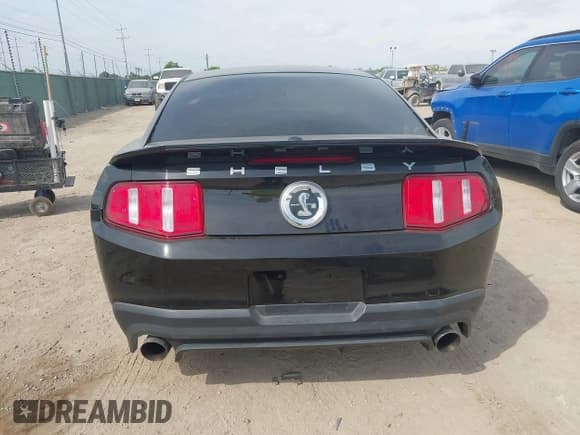 ✅ 2010 Ford Mustang GT500 • VIN: 1ZVBP8JS9A5130203 • Лот: 42064720. Опубликован ранее на IAAI с пробегом 32 461 миль. Бесплатный доступ к архиву аукционных продаж из США и подробный отчёт об истории автомобиля на DreamBid. Изображение 16.