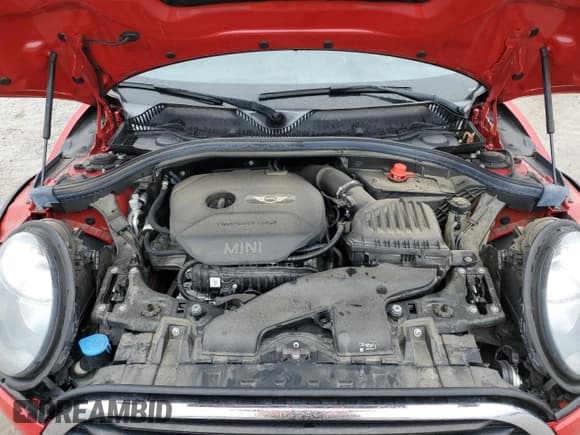 ✅ 2019 MINI Clubman Cooper • VIN: WMWLU1C53K2F29951 • Lot: 42177215. Listed on Copart with 40,372 mi. Free auction sales archive from the USA and detailed vehicle history report at DreamBid. Image 12.