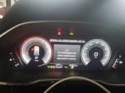 ✅ 2025 Audi Q3 S line Premium Plus • VIN: WA1EECF39S1023228 • Лот: 67746085. Опубликован ранее на Copart с пробегом 7 977 миль. Бесплатный доступ к архиву аукционных продаж из США и подробный отчёт об истории автомобиля на DreamBid. Изображение 9.