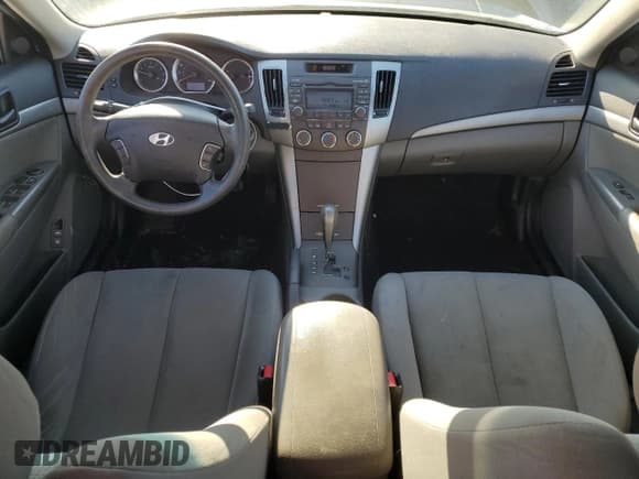 ✅ 2009 Hyundai Sonata GLS • VIN: 5NPET46C29H420705 • Лот: 85631124. Опубликован ранее на Copart с пробегом 128 203 миль. Бесплатный доступ к архиву аукционных продаж из США и подробный отчёт об истории автомобиля на DreamBid. Изображение 8.