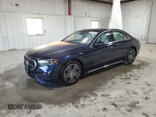 ✅ 2024 Mercedes-Benz E 350 • VIN: W1KLF4HB5RA082085 • Lot: 93689925. Listed on Copart with 10,885 mi. Free auction sales archive from the USA and detailed vehicle history report at DreamBid. Image 1.