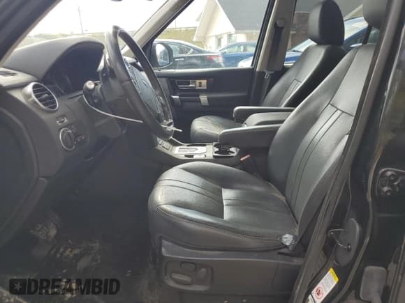 ✅ 2016 Land Rover LR4 HSE • VIN: SALAG2V60GA830841 • Lot: 81716095. Wystawiony na Copart z przebiegiem 81 818 mil. Bezpłatny archiwum sprzedaży aukcyjnych z USA i szczegółowy raport historii pojazdu na DreamBid. Zdjęcie 7.