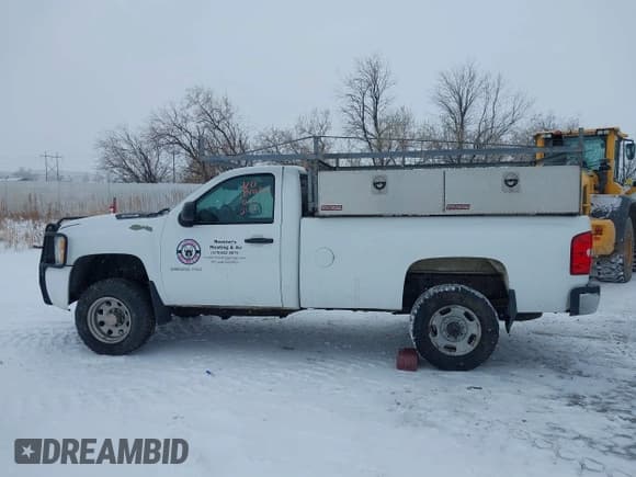 ✅ 2009 Chevrolet Silverado 2500HD LT • VIN: 1GCHK54K19E140838 • Лот: 41206662. Опубликован ранее на IAAI с пробегом 254 972 миль. Бесплатный доступ к архиву аукционных продаж из США и подробный отчёт об истории автомобиля на DreamBid. Изображение 15.