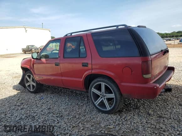 1995 Chevrolet Blazer z VIN 1GNCS13WXSK227918, wystawiony jako Copart lot #62003475 z przebiegiem 237 139 mil mil oraz Szkoda całkowita • Salvage title. Historia ofert i sprzedaży dostępna na DreamBid. Obrazek 2.