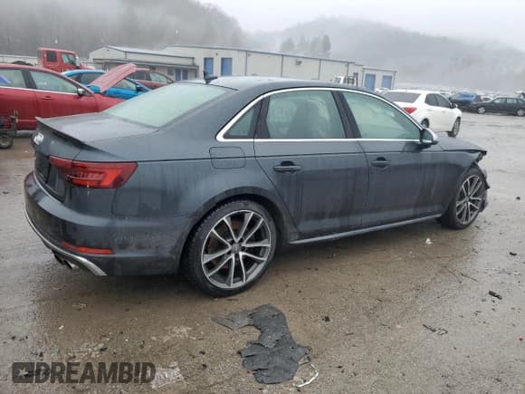 ✅ 2019 Audi S4 Prestige • VIN: WAUC4AF45KA102681 • Lot: 40122174. Listed on Copart with 77,289 mi. Free auction sales archive from the USA and detailed vehicle history report at DreamBid. Image 3.