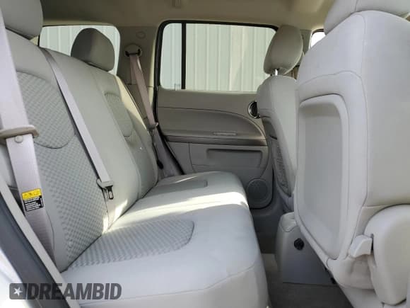 ✅ 2007 Chevrolet HHR LT • VIN: 3GNDA23DX7S547800 • Lot: 50613605. Listed on Copart with 93,650 mi. Free auction sales archive from the USA and detailed vehicle history report at DreamBid. Image 10.