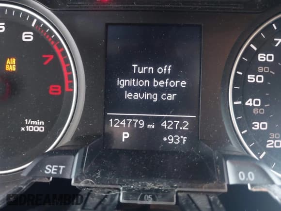 ✅ 2015 Audi allroad A4 Premium Plus • VIN: WA1UFAFL0FA113743 • Лот: 42666224. Опубликован ранее на IAAI с пробегом 124 779 миль. Бесплатный доступ к архиву аукционных продаж из США и подробный отчёт об истории автомобиля на DreamBid. Изображение 16.