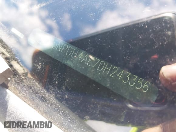 ✅ 2013 Hyundai Elantra Limited • VIN: 5NPDH4AE7DH243356 • Lot: 43708896. Listed on IAAI with 330,542 mi. Free auction sales archive from the USA and detailed vehicle history report at DreamBid. Image 9.