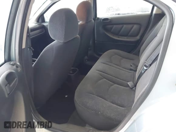 ✅ 2002 Dodge Stratus SXT • VIN: 1B3EL46X12N272492 • Lot: 41174253. Wystawiony na IAAI z przebiegiem 139 224 mil. Bezpłatny archiwum sprzedaży aukcyjnych z USA i szczegółowy raport historii pojazdu na DreamBid. Zdjęcie 8.