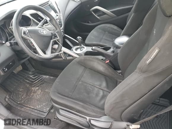 ✅ 2013 Hyundai Veloster w/Gray Int • VIN: KMHTC6AD7DU141280 • Lot: 84968144. Wystawiony na Copart z przebiegiem 187 234 mil. Bezpłatny archiwum sprzedaży aukcyjnych z USA i szczegółowy raport historii pojazdu na DreamBid. Zdjęcie 7.