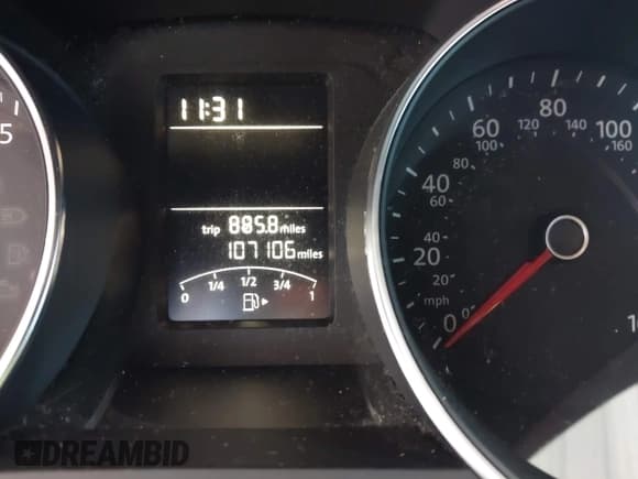 ✅ 2016 Volkswagen Jetta S • VIN: 3VW267AJ3GM388952 • Lot: 43614486. Wystawiony na IAAI z przebiegiem 107 106 mil. Bezpłatny archiwum sprzedaży aukcyjnych z USA i szczegółowy raport historii pojazdu na DreamBid. Zdjęcie 15.