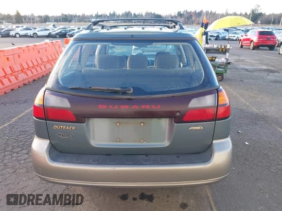 ✅ 2001 Subaru Legacy Outback • VIN: 4S3BH675417611275 • Лот: 41300431. Опубликован ранее на IAAI с пробегом 298 940 миль. Бесплатный доступ к архиву аукционных продаж из США и подробный отчёт об истории автомобиля на DreamBid. Изображение 17.