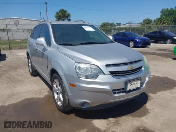 ✅ 2013 Chevrolet Captiva Sport LTZ • VIN: 3GNAL4EK5DS542942 • Lot: 41991896. Wystawiony na IAAI z przebiegiem 127 354 mil. Bezpłatny archiwum sprzedaży aukcyjnych z USA i szczegółowy raport historii pojazdu na DreamBid. Zdjęcie 1.