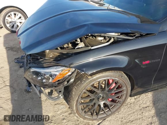 ✅ 2016 Mercedes-Benz CLS AMG CLS 63 S-Model • VIN: WDDLJ7GB9GA161418 • Лот: 42083537. Опубликован ранее на IAAI с пробегом 77 763 миль. Бесплатный доступ к архиву аукционных продаж из США и подробный отчёт об истории автомобиля на DreamBid. Изображение 18.