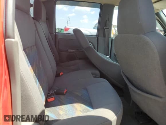 ✅ 2004 Chevrolet Colorado 1SB LS Z85 • VIN: 1GCCS136X48167227 • Лот: 63771695. Опубликован ранее на Copart с пробегом 167 292 миль. Бесплатный доступ к архиву аукционных продаж из США и подробный отчёт об истории автомобиля на DreamBid. Изображение 10.