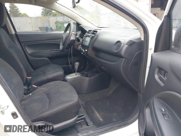 ✅ 2019 Mitsubishi Mirage ES • VIN: ML32F3FJ2KHF09476 • Lot: 42193156. Listed on IAAI with 140,534 mi. Free auction sales archive from the USA and detailed vehicle history report at DreamBid. Image 5.