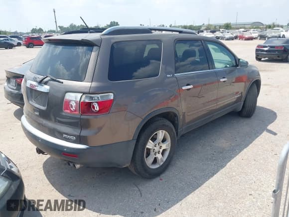 ✅ 2007 GMC Acadia SLT • VIN: 1GKEV33747J138716 • Lot: 43156882. Wystawiony na IAAI z przebiegiem 157 321 mil. Bezpłatny archiwum sprzedaży aukcyjnych z USA i szczegółowy raport historii pojazdu na DreamBid. Zdjęcie 4.