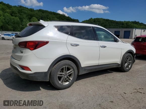 ✅ 2017 Hyundai Santa Fe 2.4L • VIN: 5XYZUDLB7HG388382 • Lot: 57167315. Listed on Copart with 128,724 mi. Free auction sales archive from the USA and detailed vehicle history report at DreamBid. Image 3.