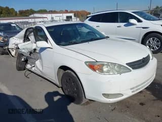 ✅ 2003 Toyota Camry XLE • VIN: 4T1BE30K03U258251 • Лот: 43607932. Опубликован ранее на IAAI с пробегом Не указан. Бесплатный доступ к архиву аукционных продаж из США и подробный отчёт об истории автомобиля на DreamBid. Изображение 1.