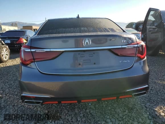 ✅ 2018 Acura RLX Technology • VIN: JH4KC1F59JC000635 • Lot: 87408455. Wystawiony na Copart z przebiegiem 150 716 mil. Bezpłatny archiwum sprzedaży aukcyjnych z USA i szczegółowy raport historii pojazdu na DreamBid. Zdjęcie 6.