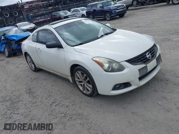 ✅ 2012 Nissan Altima SR • VIN: 1N4BL2EP4CC260895 • Лот: 43367385. Опубликован ранее на IAAI с пробегом 136 919 миль. Бесплатный доступ к архиву аукционных продаж из США и подробный отчёт об истории автомобиля на DreamBid. Изображение 1.