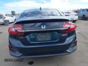 ✅ 2018 Honda Clarity • VIN: JHMZC5F15JC019394 • Lot: 43261290. Wystawiony na IAAI z przebiegiem 168 775 mil. Bezpłatny archiwum sprzedaży aukcyjnych z USA i szczegółowy raport historii pojazdu na DreamBid. Zdjęcie 17.