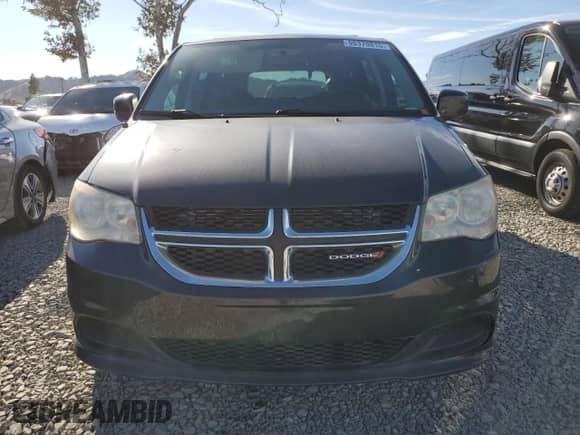 2012 Dodge Grand Caravan SXT z VIN 2C4RDGCG6CR197022, wystawiony jako Copart lot #90370815 z przebiegiem 131 612 mil mil oraz Czysty tytuł • Clean title. Historia ofert i sprzedaży dostępna na DreamBid. Obrazek 5.