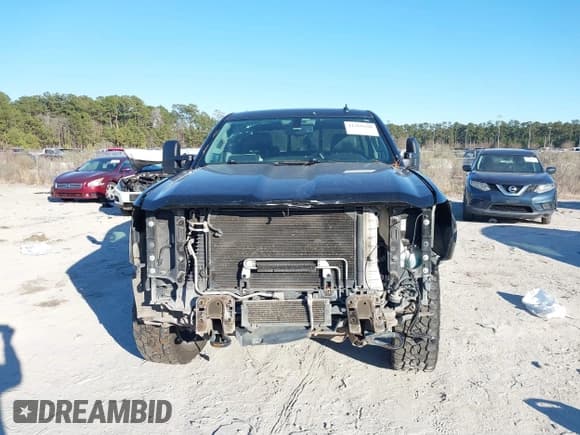 ✅ 2015 Chevrolet Silverado 2500HD LTZ • VIN: 1GC1KWE82FF138158 • Lot: 41369180. Listed on IAAI with 268,501 mi. Free auction sales archive from the USA and detailed vehicle history report at DreamBid. Image 6.