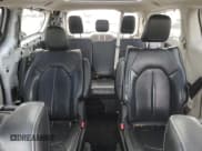 ✅ 2019 Chrysler Pacifica Hybrid Limited • VIN: 2C4RC1N72KR509090 • Лот: 60441235. Опубликован ранее на Copart с пробегом 105 821 миль. Бесплатный доступ к архиву аукционных продаж из США и подробный отчёт об истории автомобиля на DreamBid. Изображение 10.