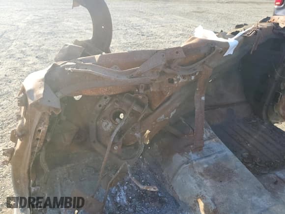 ✅ 2002 Chevrolet Silverado 1500 LS • VIN: 2GCEC19V821283255 • Лот: 73806364. Опубликован ранее на Copart с пробегом Не указан. Бесплатный доступ к архиву аукционных продаж из США и подробный отчёт об истории автомобиля на DreamBid. Изображение 9.