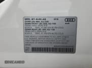 ✅ 2018 Audi Q3 Premium • VIN: WA1ECCFSXJR029780 • Lot: 92663745. Wystawiony na Copart z przebiegiem 139 158 mil. Bezpłatny archiwum sprzedaży aukcyjnych z USA i szczegółowy raport historii pojazdu na DreamBid. Zdjęcie 13.