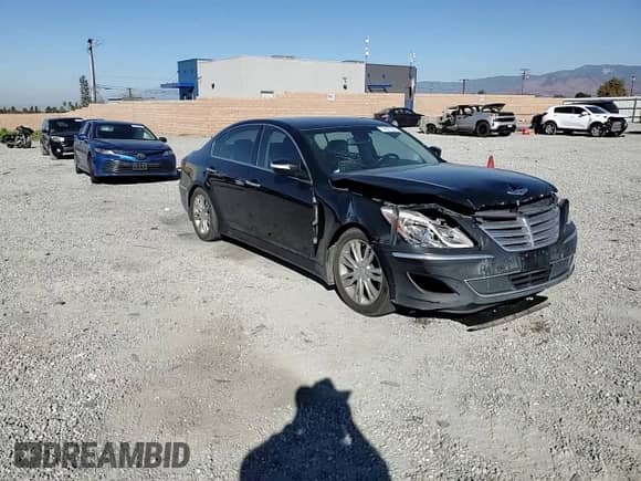 2014 Hyundai Genesis 3.8L z VIN KMHGC4DD7EU260787, wystawiony jako Copart lot #74827324 z przebiegiem 96 496 mil mil oraz Szkoda całkowita • Salvage title. Historia ofert i sprzedaży dostępna na DreamBid. Obrazek 10.