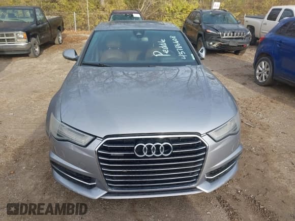 ✅ 2016 Audi A6 Prestige • VIN: WAUHGAFC7GN006264 • Lot: 43786608. Wystawiony na IAAI z przebiegiem 129 891 mil. Bezpłatny archiwum sprzedaży aukcyjnych z USA i szczegółowy raport historii pojazdu na DreamBid. Zdjęcie 12.