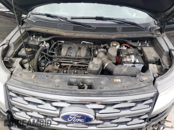 ✅ 2019 Ford Explorer XLT • VIN: 1FM5K7D86KGA86400 • Лот: 83854115. Опубликован ранее на Copart с пробегом 133 100 миль. Бесплатный доступ к архиву аукционных продаж из США и подробный отчёт об истории автомобиля на DreamBid. Изображение 12.