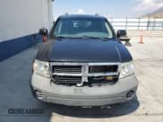 ✅ 2008 Dodge Durango SXT • VIN: 1D8HD38N58F143626 • Лот: 71109245. Опубликован ранее на Copart с пробегом 147 950 миль. Бесплатный доступ к архиву аукционных продаж из США и подробный отчёт об истории автомобиля на DreamBid. Изображение 5.