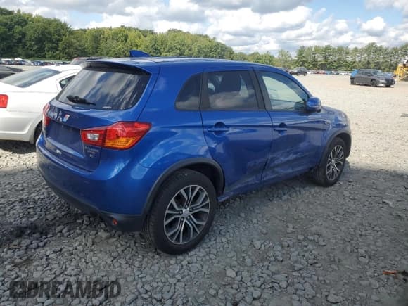 ✅ 2017 Mitsubishi Outlander SE • VIN: JA4AR3AW4HZ036841 • Лот: 70301925. Опубликован ранее на Copart с пробегом 80 019 миль. Бесплатный доступ к архиву аукционных продаж из США и подробный отчёт об истории автомобиля на DreamBid. Изображение 3.