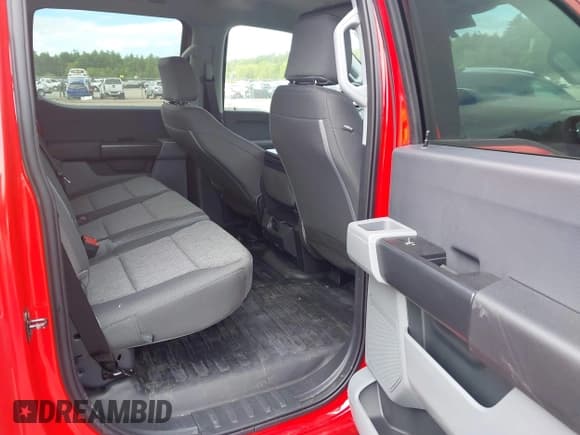 ✅ 2024 Ford F-150 XL • VIN: 1FTEW1LPXRKE21504 • Лот: 42206984. Опубликован ранее на IAAI с пробегом 2 268 миль. Бесплатный доступ к архиву аукционных продаж из США и подробный отчёт об истории автомобиля на DreamBid. Изображение 8.