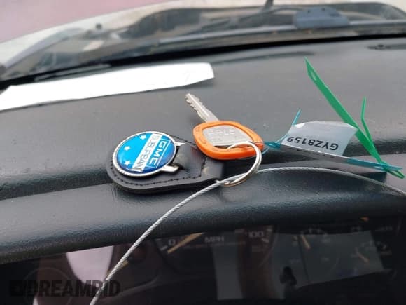 ✅ 2002 Chevrolet Suburban LT • VIN: 1GNFK16Z12J148114 • Лот: 42180158. Опубликован ранее на IAAI с пробегом 231 149 миль. Бесплатный доступ к архиву аукционных продаж из США и подробный отчёт об истории автомобиля на DreamBid. Изображение 11.