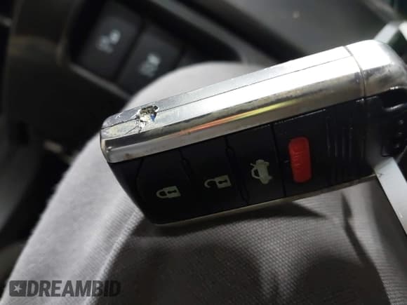 ✅ 2013 Acura TL Advance • VIN: 19UUA9F74DA000804 • Лот: 43491749. Опубликован ранее на IAAI с пробегом 149 215 миль. Бесплатный доступ к архиву аукционных продаж из США и подробный отчёт об истории автомобиля на DreamBid. Изображение 11.