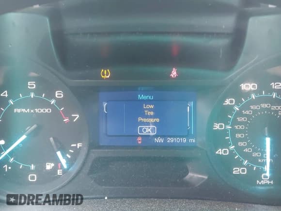 ✅ 2013 Ford Explorer • VIN: 1FM5K8B84DGC85389 • Lot: 42400527. Wystawiony na IAAI z przebiegiem 291 019 mil. Bezpłatny archiwum sprzedaży aukcyjnych z USA i szczegółowy raport historii pojazdu na DreamBid. Zdjęcie 7.