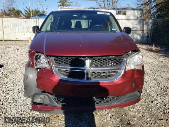 ✅ 2017 Dodge Grand Caravan SE • VIN: 2C4RDGBG6HR580127 • Lot: 91029945. Wystawiony na Copart z przebiegiem 157 071 mil. Bezpłatny archiwum sprzedaży aukcyjnych z USA i szczegółowy raport historii pojazdu na DreamBid. Zdjęcie 5.