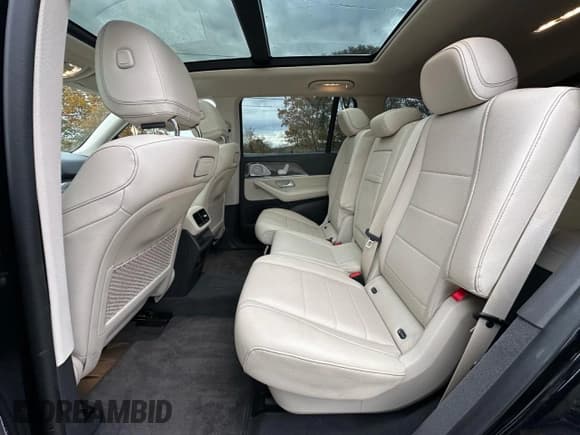 ✅ 2020 Mercedes-Benz GLS 450 • VIN: 4JGFF5KE7LA079465 • Lot: 91498325. Wystawiony na Copart z przebiegiem 89 159 mil. Bezpłatny archiwum sprzedaży aukcyjnych z USA i szczegółowy raport historii pojazdu na DreamBid. Zdjęcie 11.