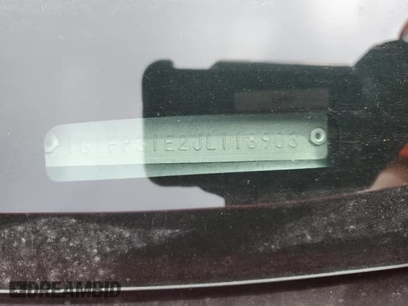 ✅ 1988 Chevrolet Camaro • VIN: 1G1FP31E2JL118903 • Лот: 68649025. Опубликован ранее на Copart с пробегом 6 530 миль. Бесплатный доступ к архиву аукционных продаж из США и подробный отчёт об истории автомобиля на DreamBid. Изображение 13.