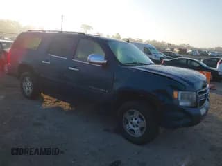 ✅ 2007 Chevrolet Suburban LT • VIN: 3GNFC16077G230369 • Lot: 41476661. Listed on IAAI with 229,676 mi. Free auction sales archive from the USA and detailed vehicle history report at DreamBid. Image 1.