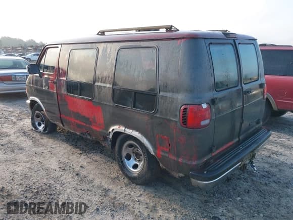 ✅ 1997 Dodge Cargo • VIN: 2B6HB21X9VK515657 • Lot: 43013557. Listed on IAAI with 199,198 mi. Free auction sales archive from the USA and detailed vehicle history report at DreamBid. Image 3.