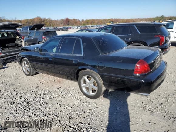 ✅ 2003 Mercury Marauder • VIN: 2MEHM75V23X610376 • Lot: 83360994. Wystawiony na Copart z przebiegiem 115 461 mil. Bezpłatny archiwum sprzedaży aukcyjnych z USA i szczegółowy raport historii pojazdu na DreamBid. Zdjęcie 2.