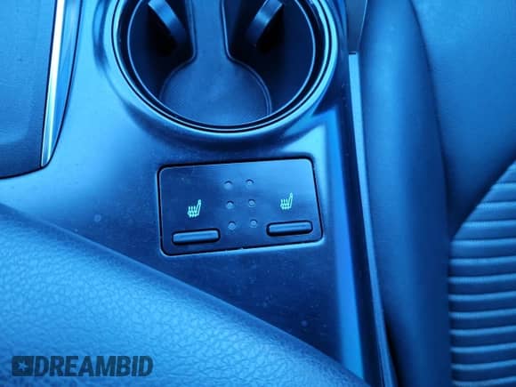 2019 Toyota Camry LE z VIN 4T1B11HK4KU272754, wystawiony jako Copart lot #89677255 z przebiegiem 148 423 mil mil oraz Czysty tytuł • Clean title. Historia ofert i sprzedaży dostępna na DreamBid. Obrazek 11.