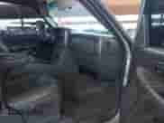 2006 GMC Sierra 1500 SLE1 с VIN 2GTEK13T061140381, выставлен на аукционе IAAI как лот 42534074 с пробегом 259 364 миль миль и . История ставок и продаж доступна на DreamBid. Изображение 5.