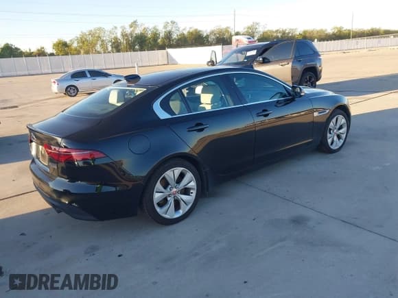 ✅ 2020 Jaguar XE S • VIN: SAJAJ4FX4LCP60790 • Lot: 43556056. Listed on IAAI with 61,684 mi. Free auction sales archive from the USA and detailed vehicle history report at DreamBid. Image 4.